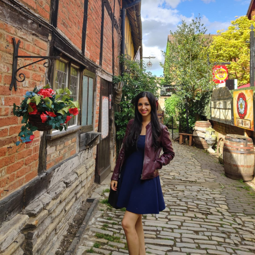 Image of Medha Khurana in Stratford-upon-Avon