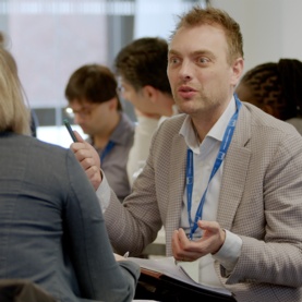 Image of Global Online MBAs interacting at a residential week