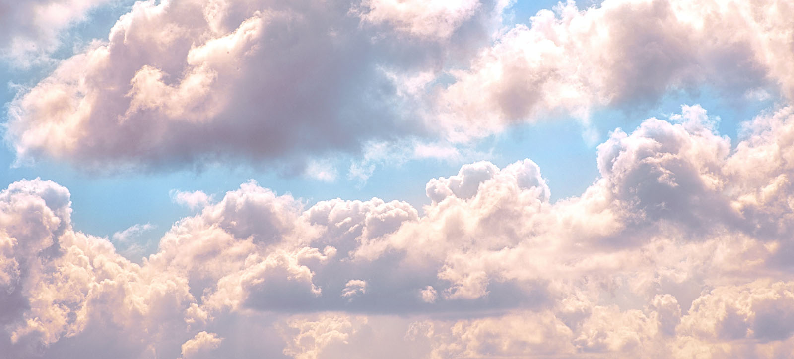 clouds in the sky symbolising disruptive innovation clouds in the sky symbolising disruptive innovation