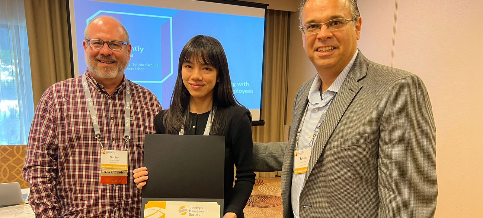 Best Paper Award Best Paper Award