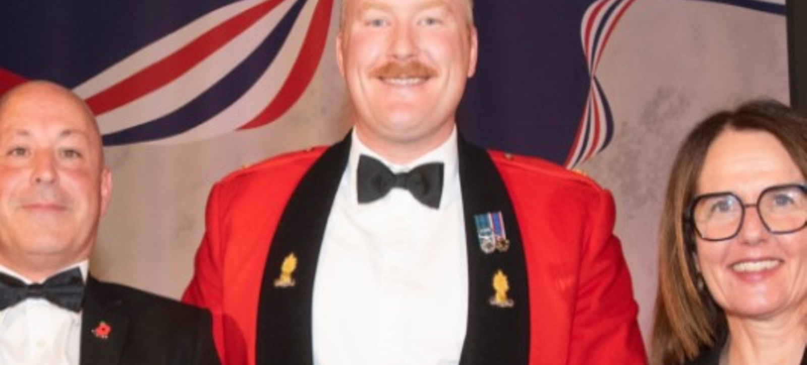 Major Luke Parker with his Heroprenuers award Major Luke Parker with his Heroprenuers award